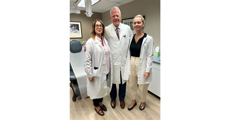 dr papadeas.